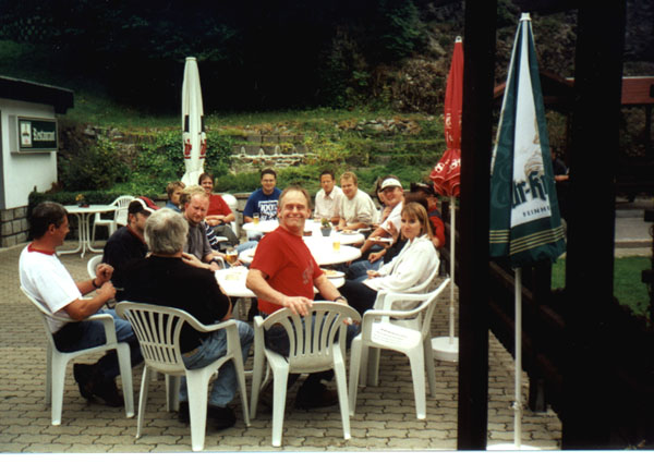 Osch2.jpg (74817 Byte)